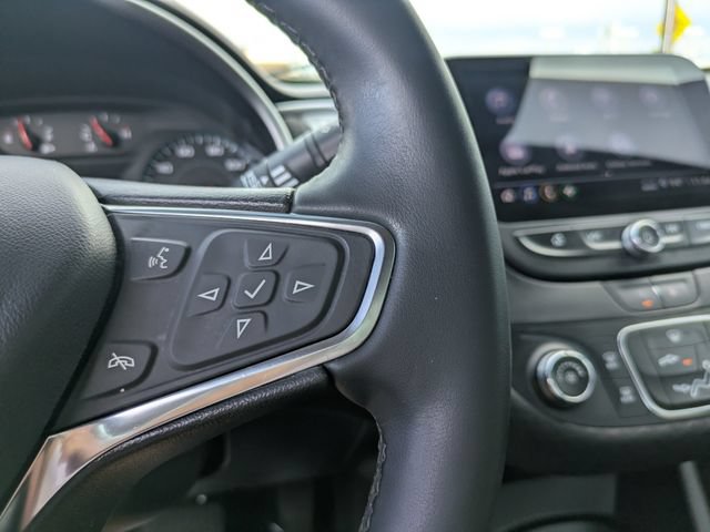 Used 2024 Chevrolet Malibu RS FWD image 25