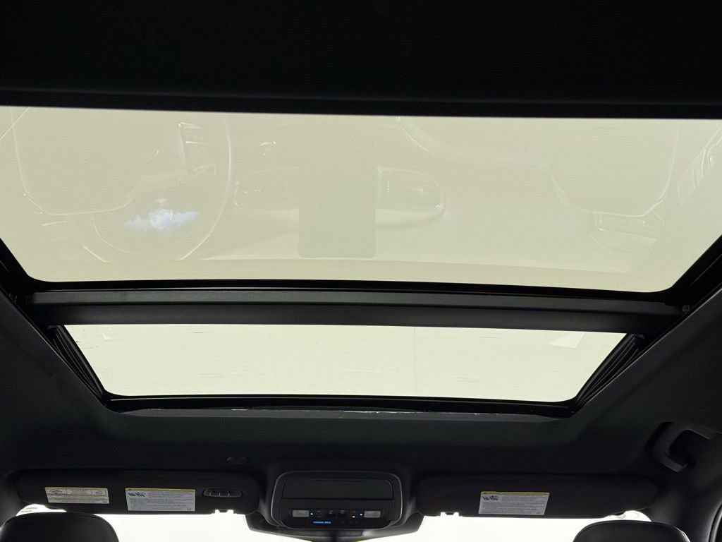 Used 2023 Ford Explorer ST w/ Equipment Group 401A image 3