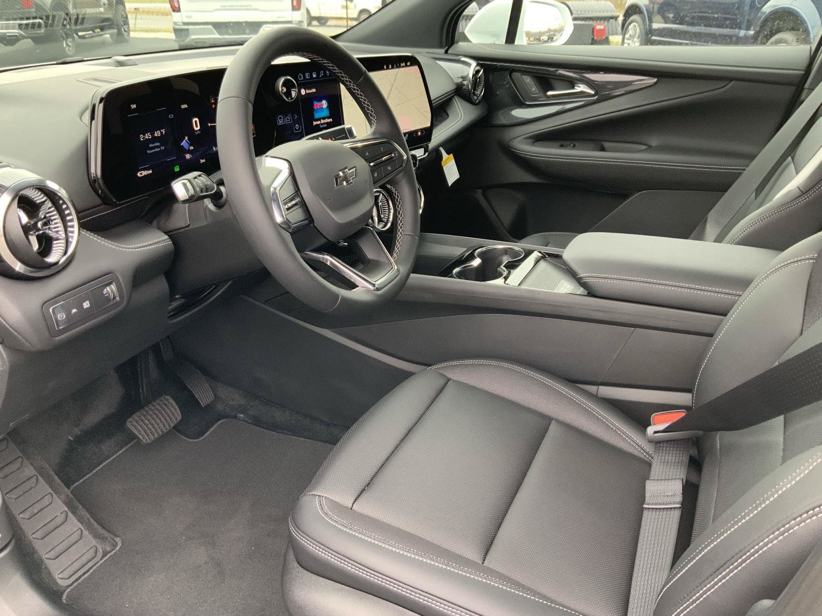 New 2026 Chevrolet Blazer EV LT FWD image 29