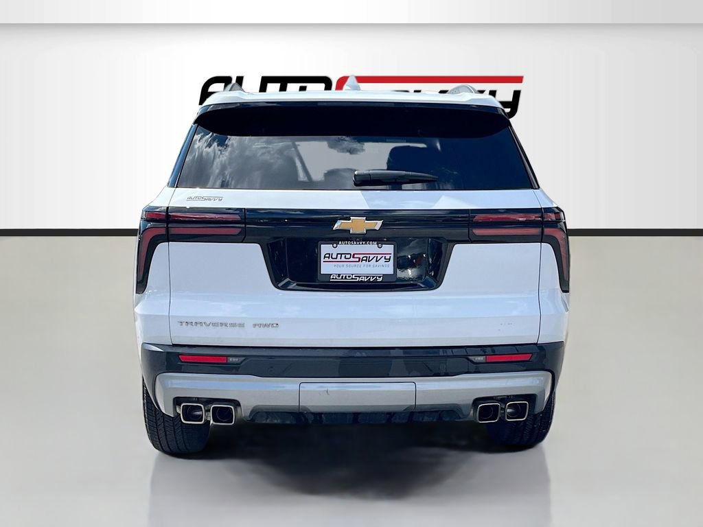 Used 2025 Chevrolet Traverse LT w/ Driver Confidence Package AWD/4WD image 6