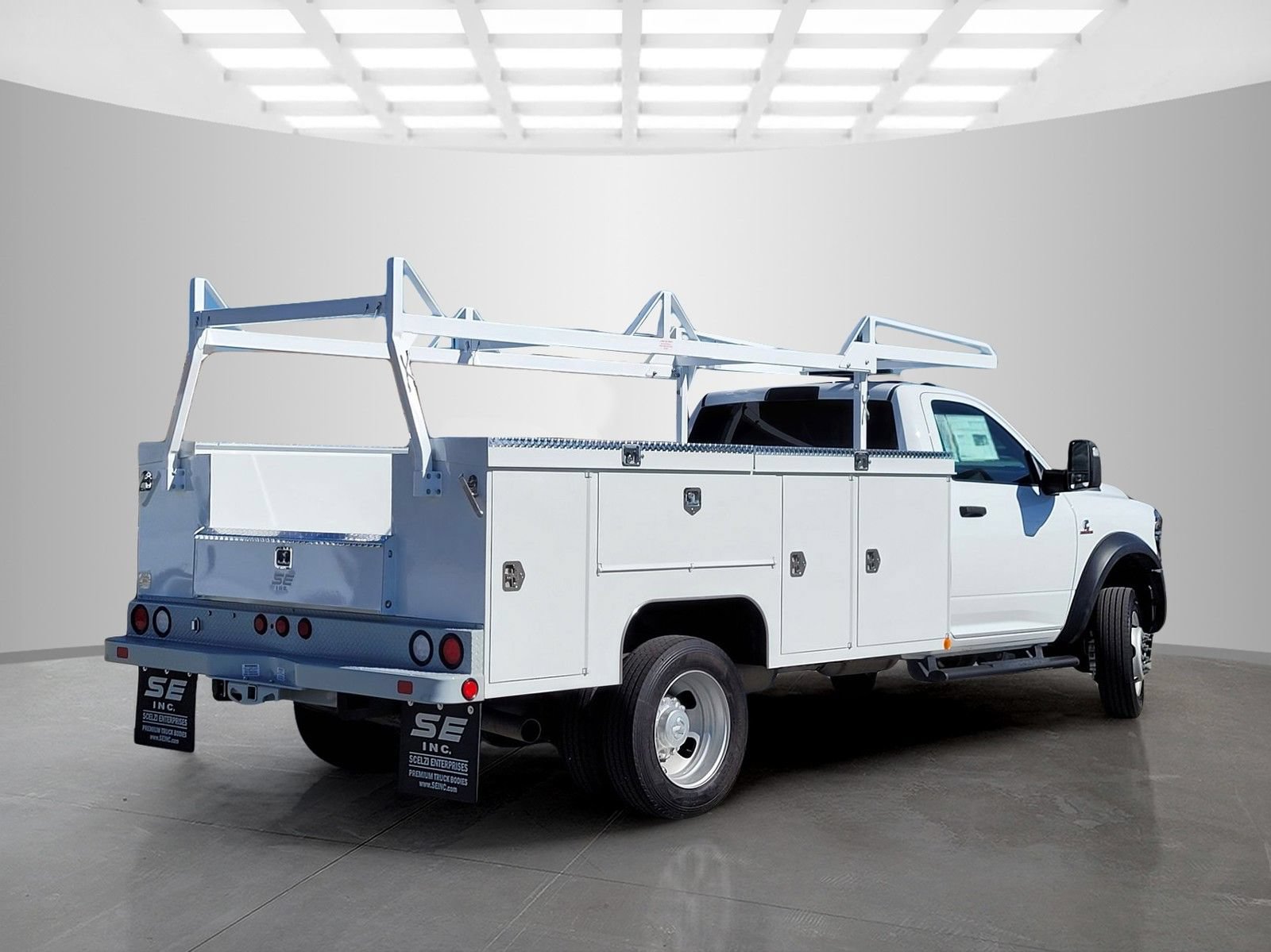 New 2026 RAM 5500 Tradesman w/ Chrome Appearance Group RWD image 4