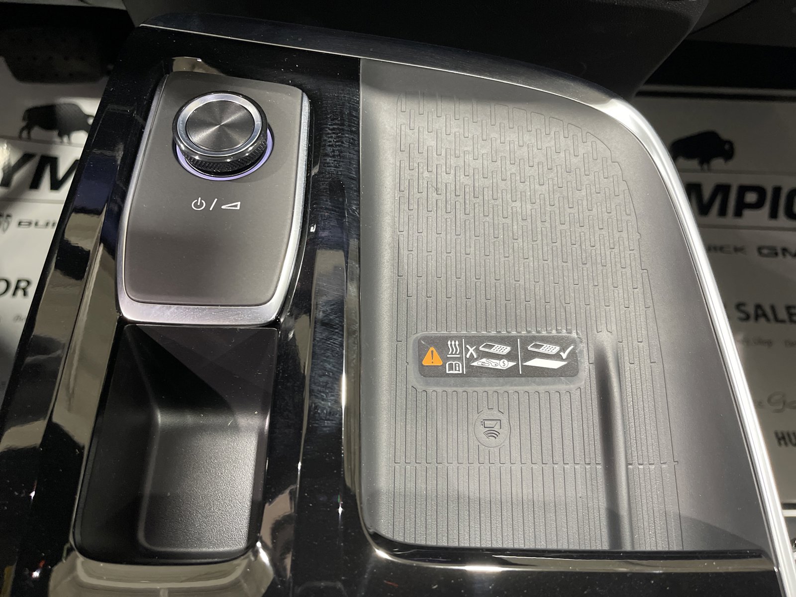 New 2026 Buick Enclave Sport Touring w/ Power Package image 26