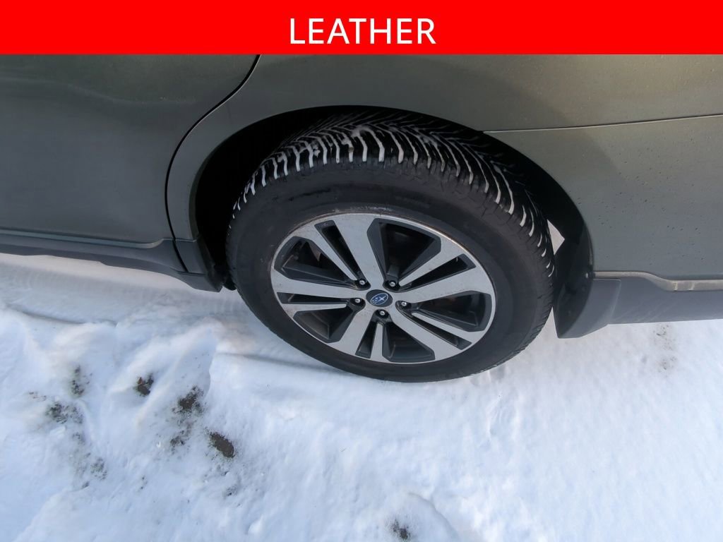 Used 2018 Subaru Outback 3.6R Limited image 5