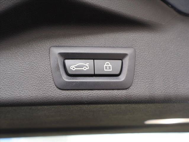 Used 2020 BMW X5 xDrive40i w/ M Sport Package AWD/4WD image 7