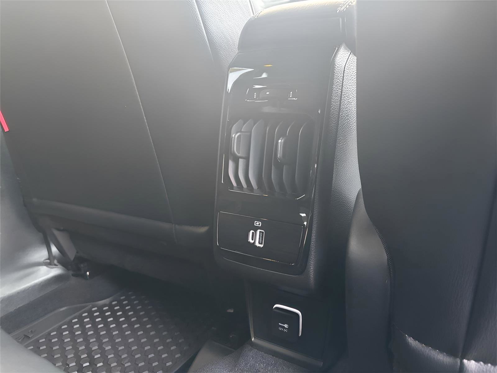 New 2026 Jeep Compass Trailhawk image 24