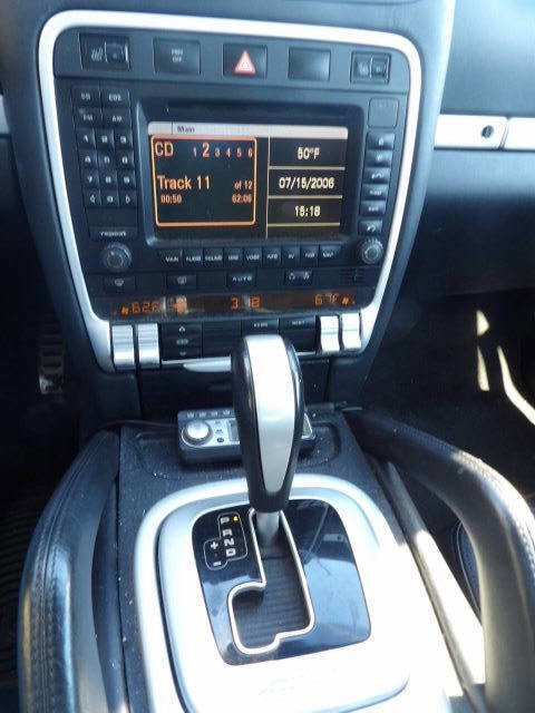 Used 2004 Porsche Cayenne Turbo image 15