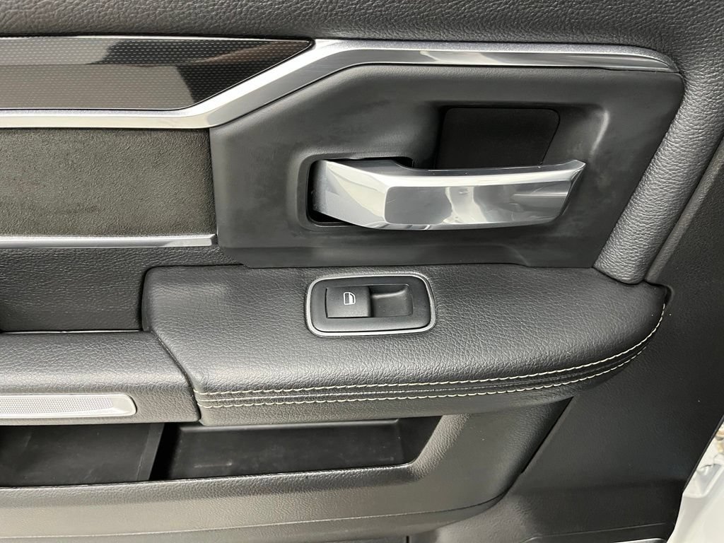 Used 2019 RAM 3500 Laramie AWD/4WD image 38