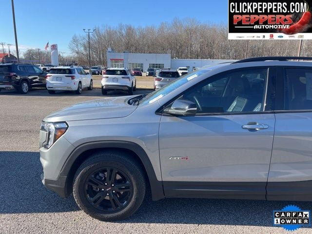 Used 2024 GMC Terrain AT4 w/ Tech Package AWD/4WD image 2