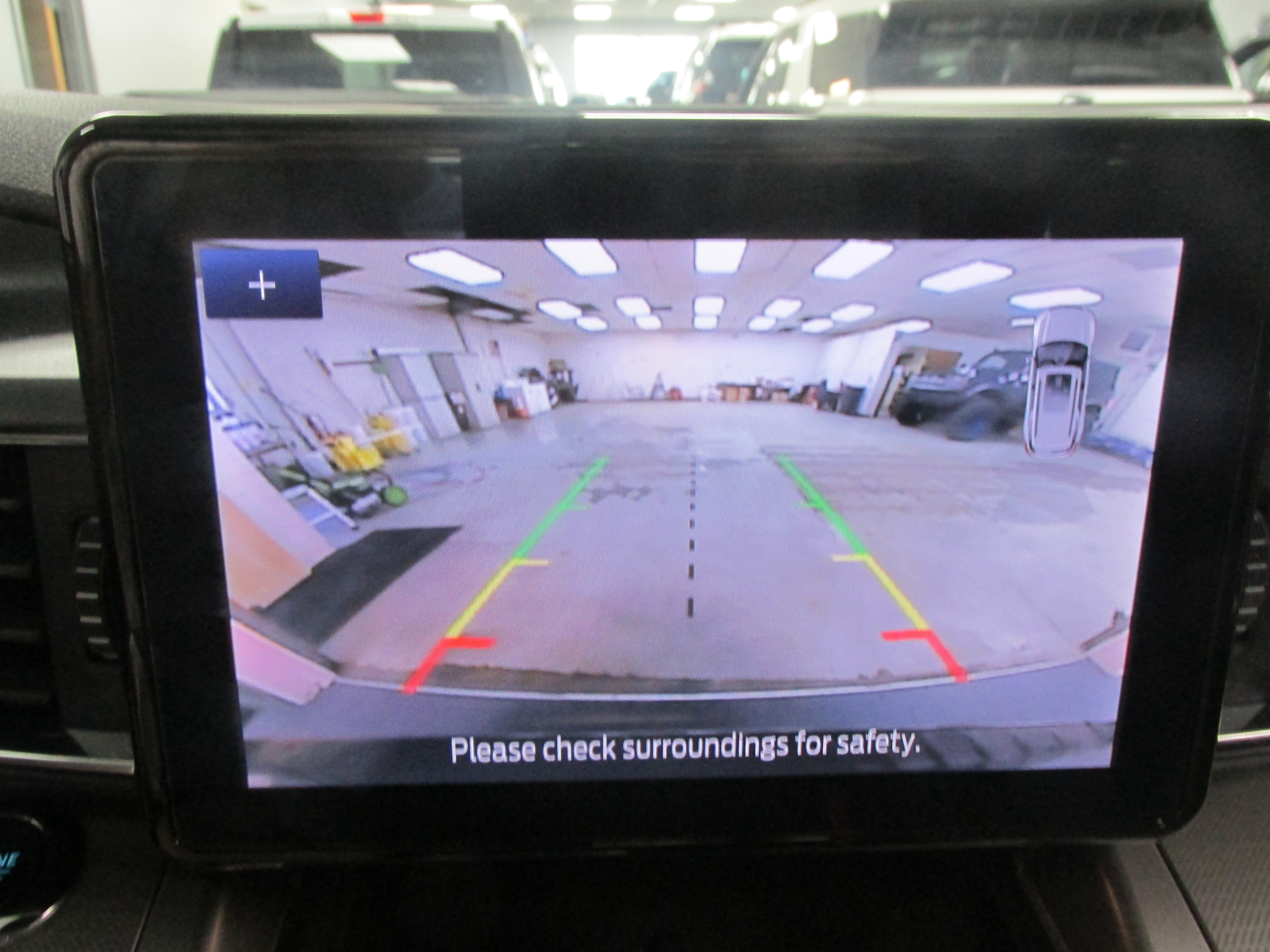 Used 2022 Ford Explorer XLT w/ Equipment Group 202A image 39