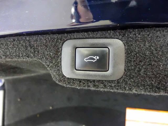 Used 2022 Lexus LS 500 AWD w/ Interior Upgrade Package image 25
