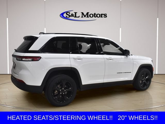 Used 2023 Jeep Grand Cherokee Altitude AWD/4WD image 8