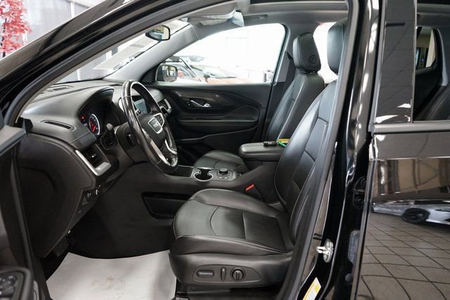 Used 2022 GMC Terrain SLT w/ Infotainment Package II image 27