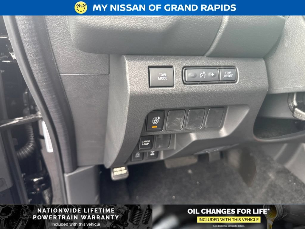 New 2026 Nissan Frontier PRO-4X w/ Tow Package AWD/4WD image 14