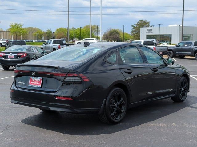 Used 2025 Honda Accord SE image 5