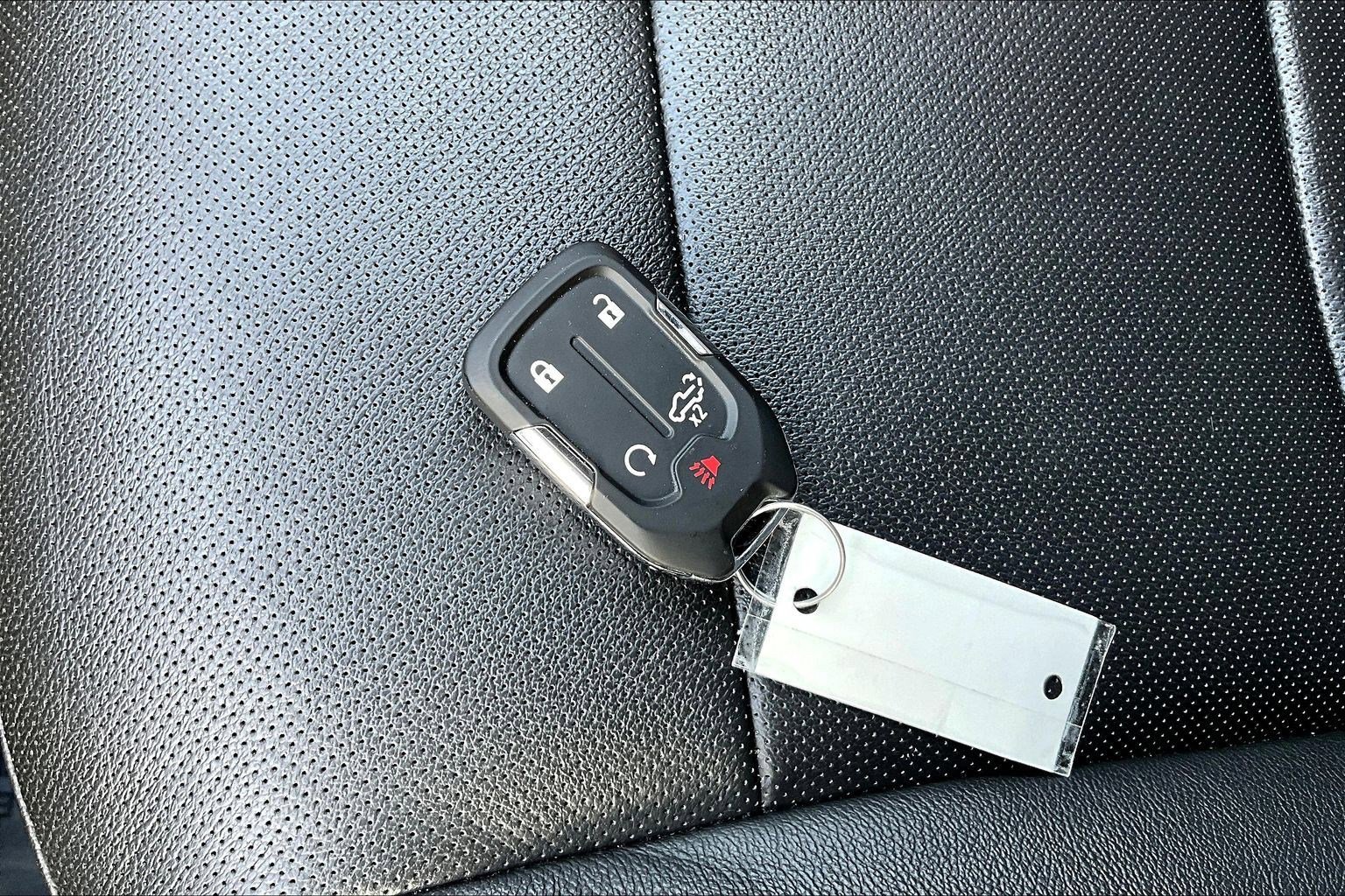 Used 2020 Chevrolet Silverado 2500 LTZ w/ LTZ Premium Package image 36