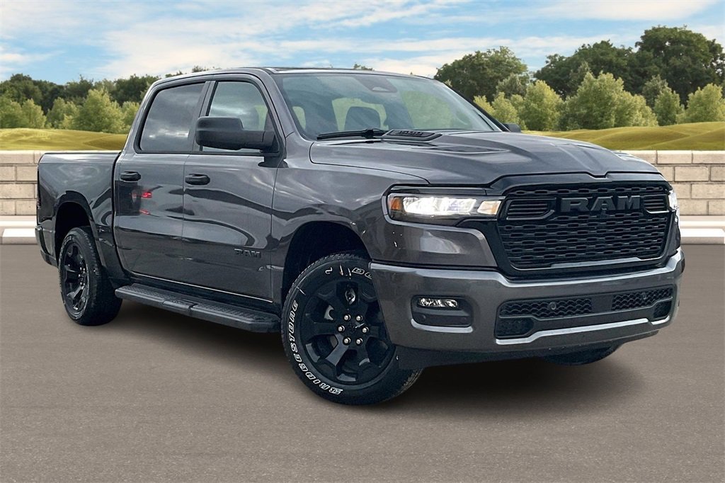 New 2026 RAM 1500 Express image 2