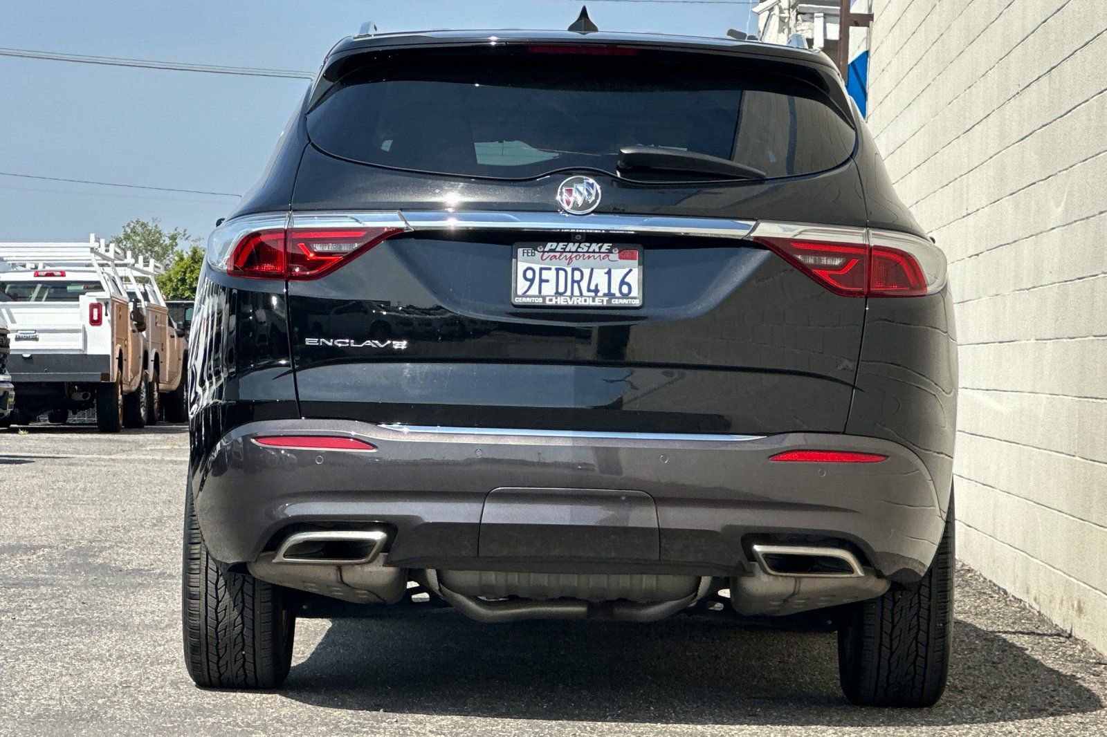 Certified 2023 Buick Enclave Essence w/ Experience Buick Package image 5