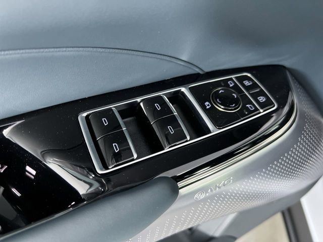 Certified 2025 Cadillac Lyriq Sport w/ Nappa Leather Package image 24