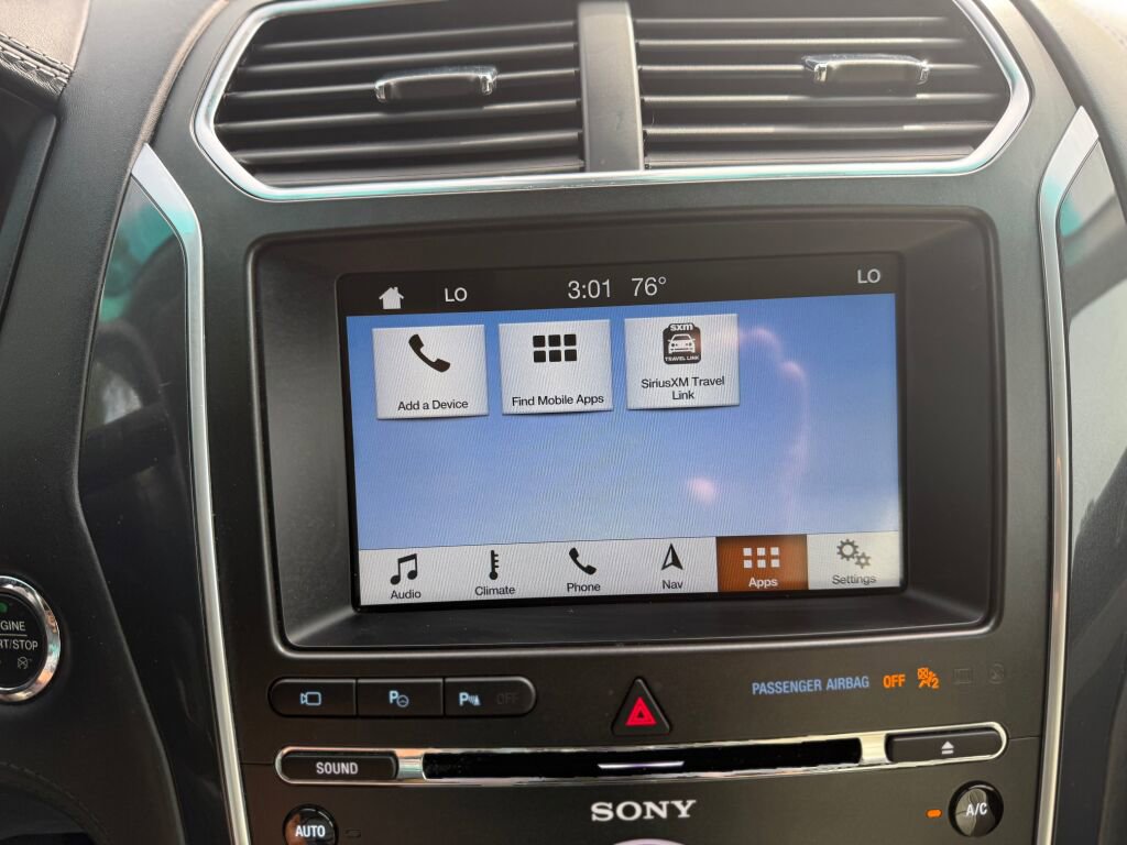 Used 2017 Ford Explorer Platinum image 20