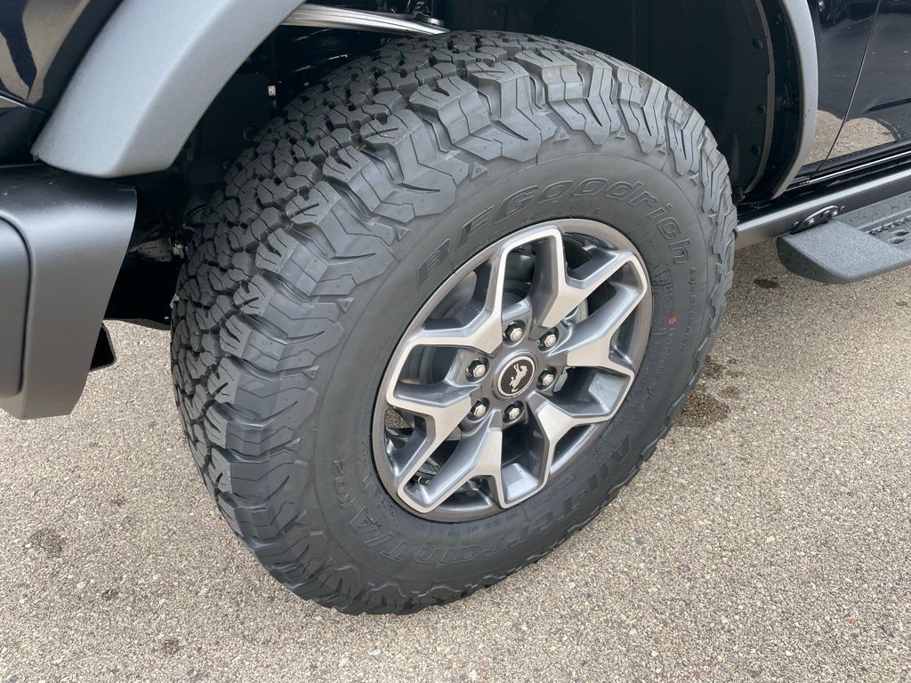 New 2025 Ford Bronco Badlands AWD/4WD image 3