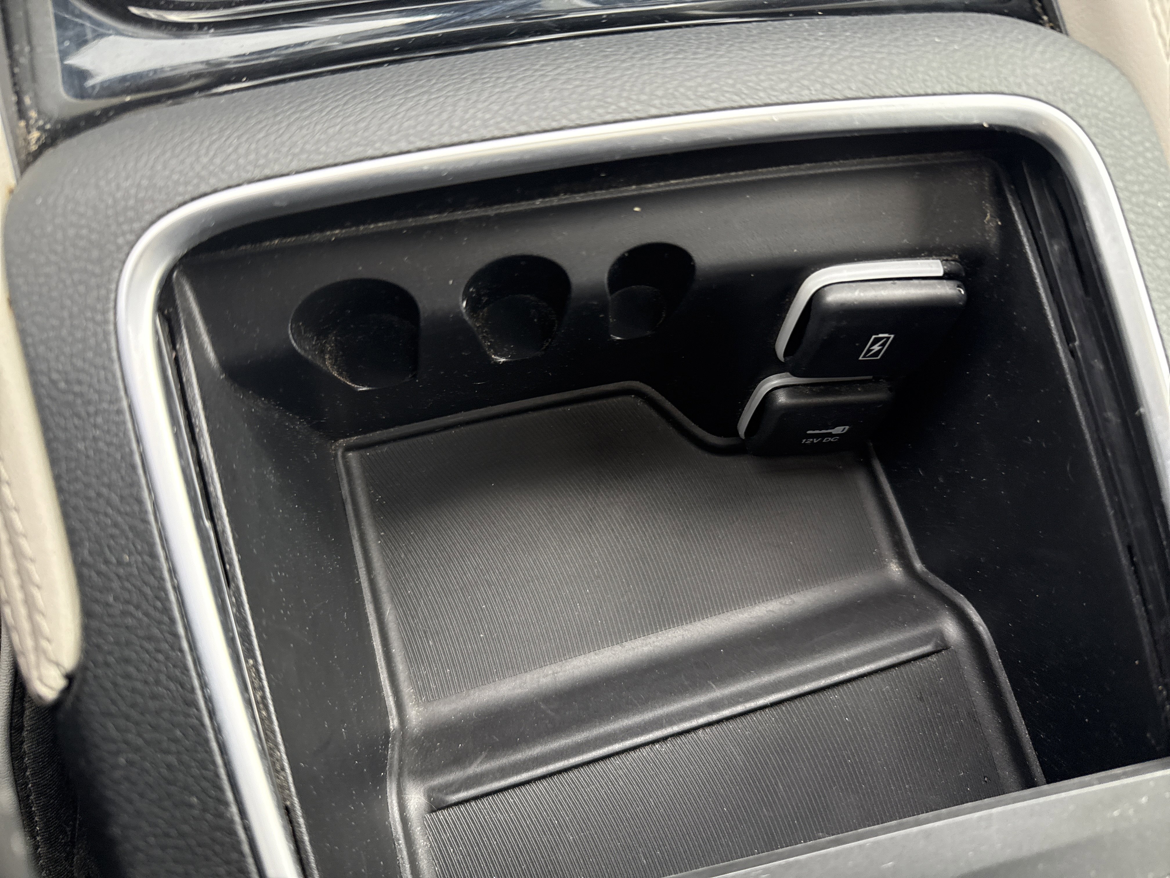 Used 2021 Chrysler Pacifica Limited image 34