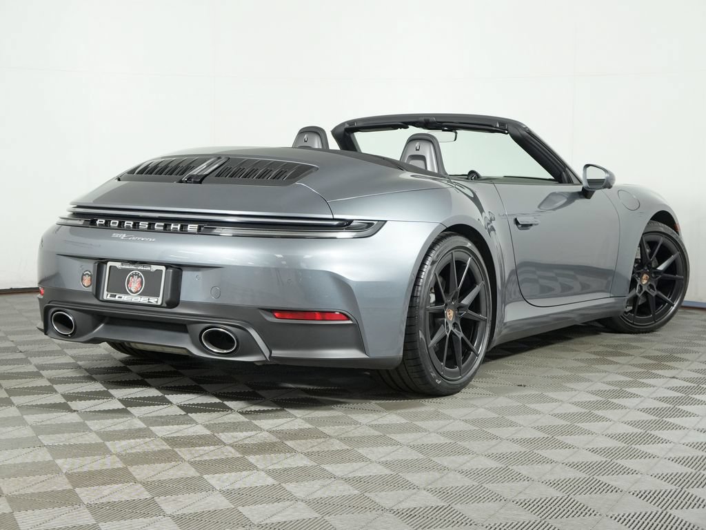 Certified 2025 Porsche 911 Carrera RWD image 7