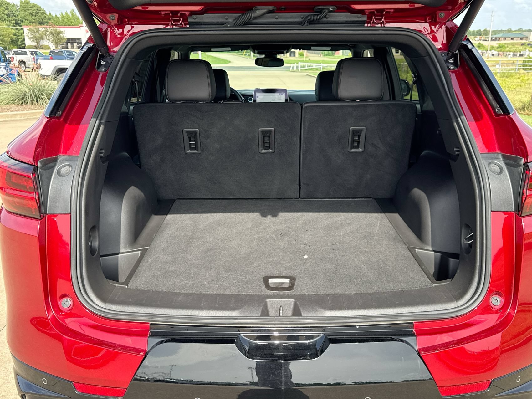 Used 2025 Chevrolet Blazer RS FWD image 23
