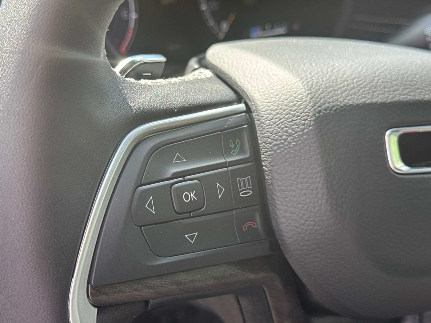 New 2026 Jeep Grand Cherokee L Limited w/ Limited Altitude Package AWD/4WD image 31