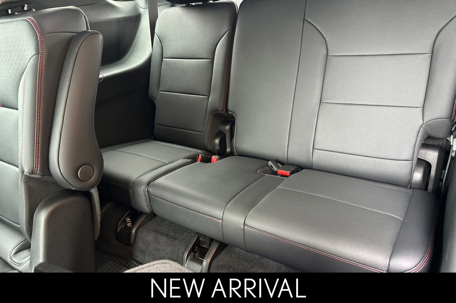 Used 2024 Chevrolet Traverse RS w/ LPO, Floor Liner Package image 18