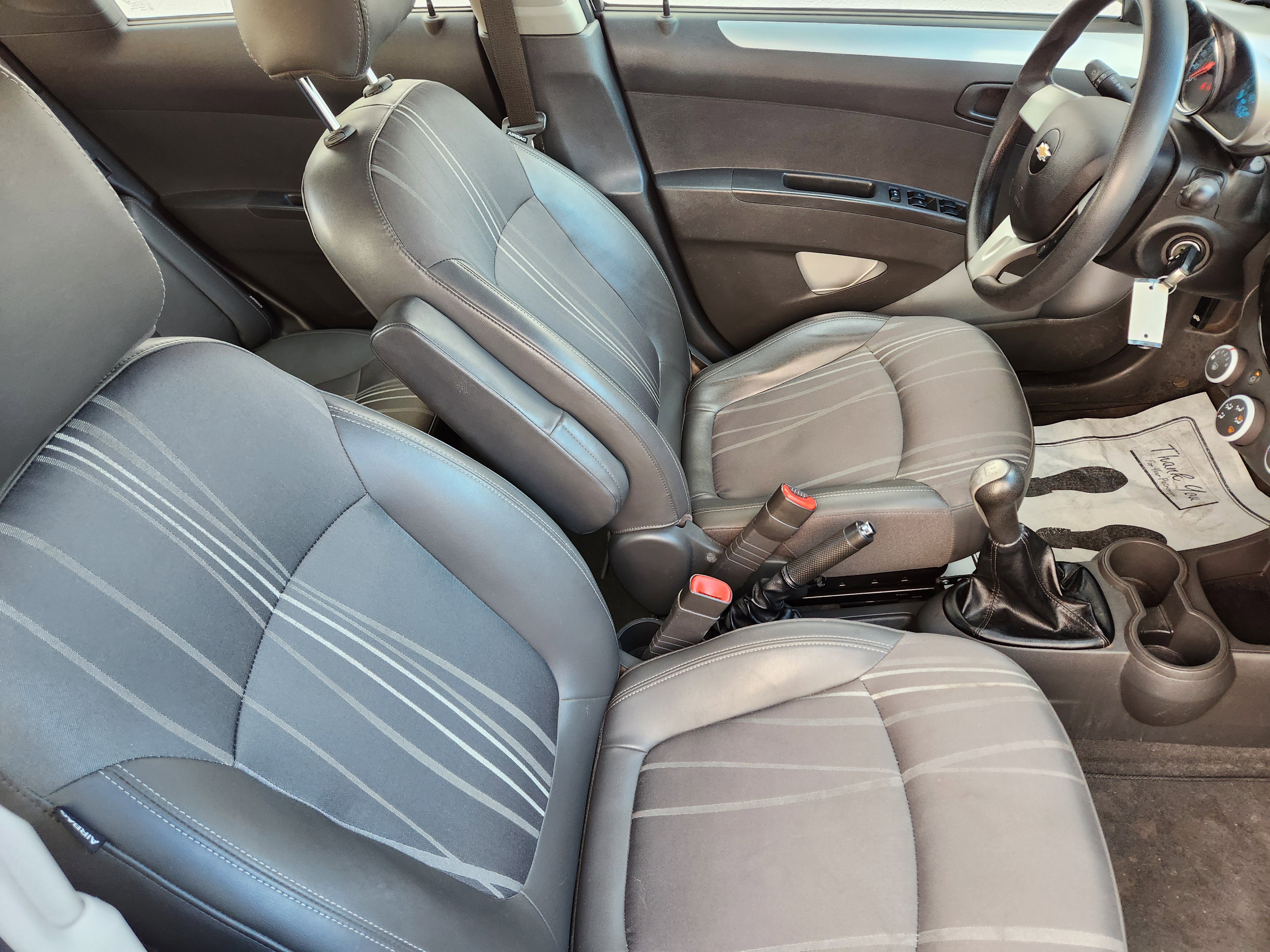 Used 2014 Chevrolet Spark LT image 27