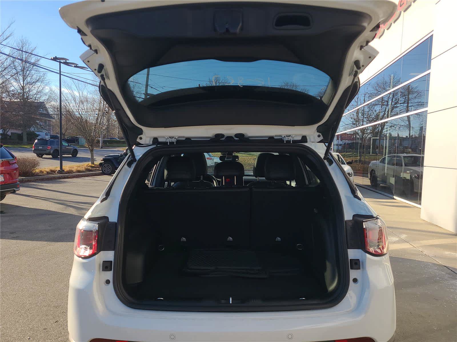 New 2024 Jeep Compass Trailhawk w/ Sun and Sound Group AWD/4WD image 9
