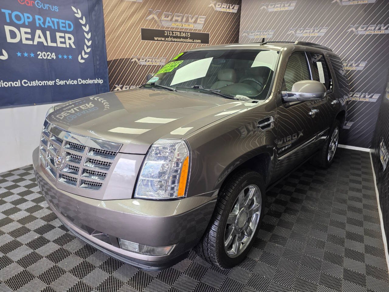 Used 2012 Cadillac Escalade Luxury