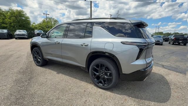 New 2026 Chevrolet Traverse RS w/ LPO, Floor Liner Package AWD/4WD image 6