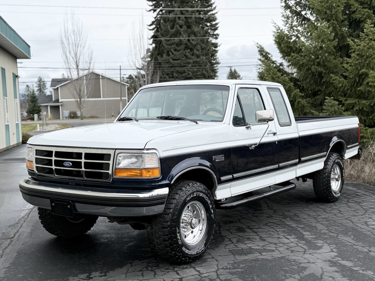 Used 1993 Ford F250 XLT image 3