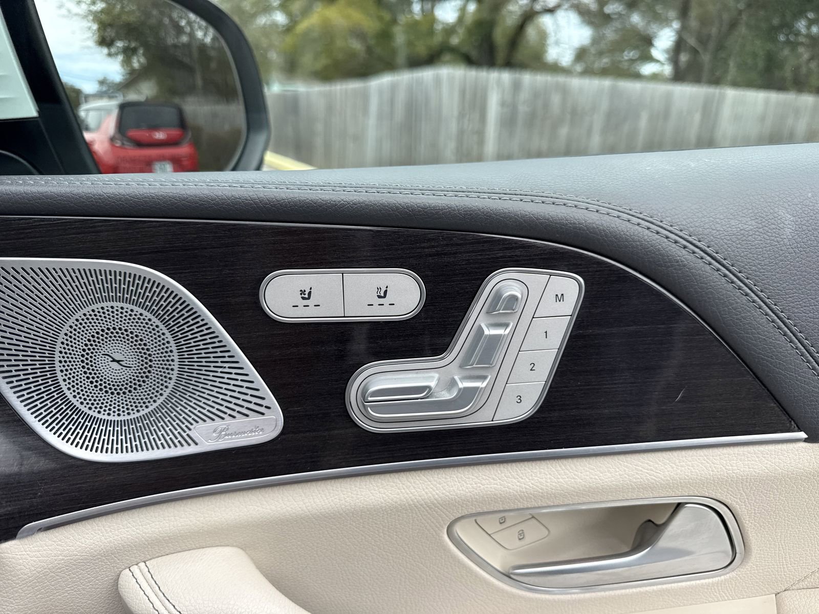 Used 2020 Mercedes-Benz GLE 350 4MATIC image 37