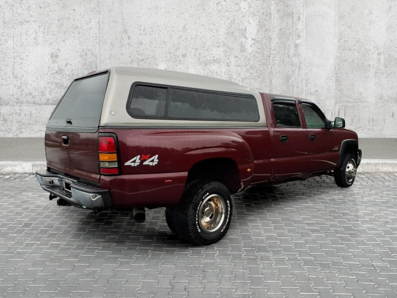 Used 2003 Chevrolet Silverado 3500 LS AWD/4WD image 10