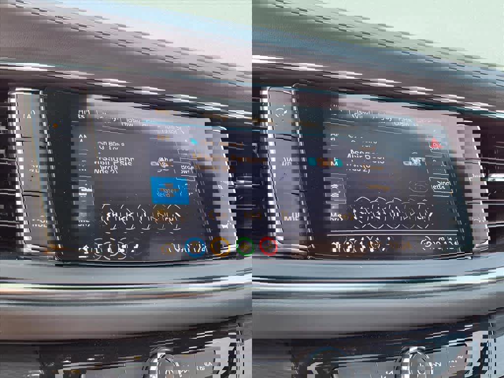 Used 2023 Buick Enclave Essence w/ Experience Buick Package image 17