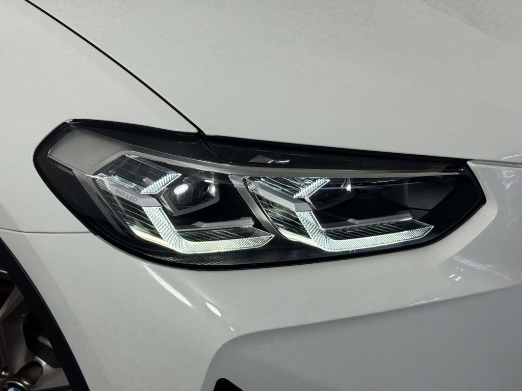 Used 2022 BMW X3 xDrive30i w/ Premium Package 2 image 15