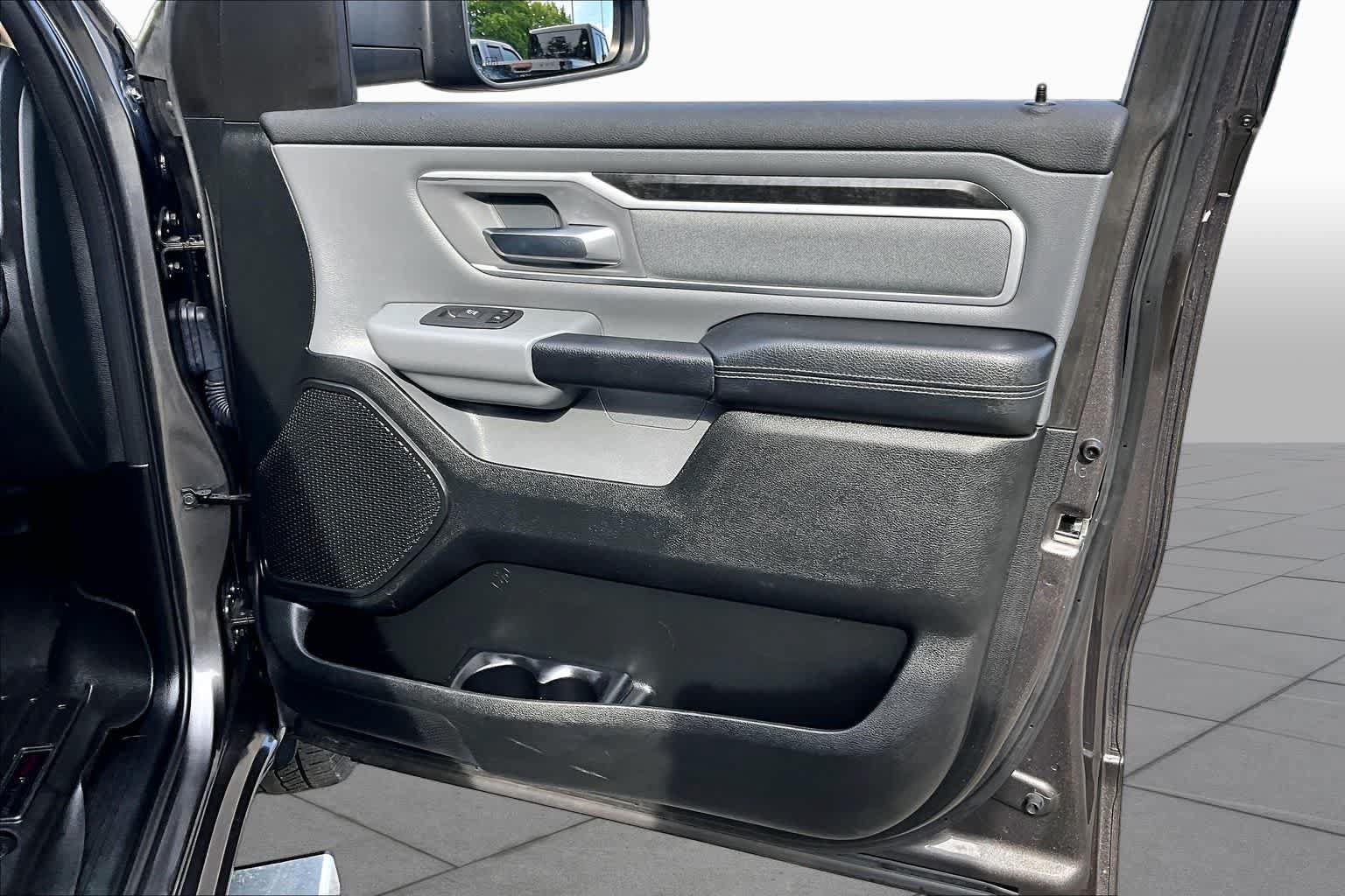 Used 2020 RAM 1500 Big Horn AWD/4WD image 21