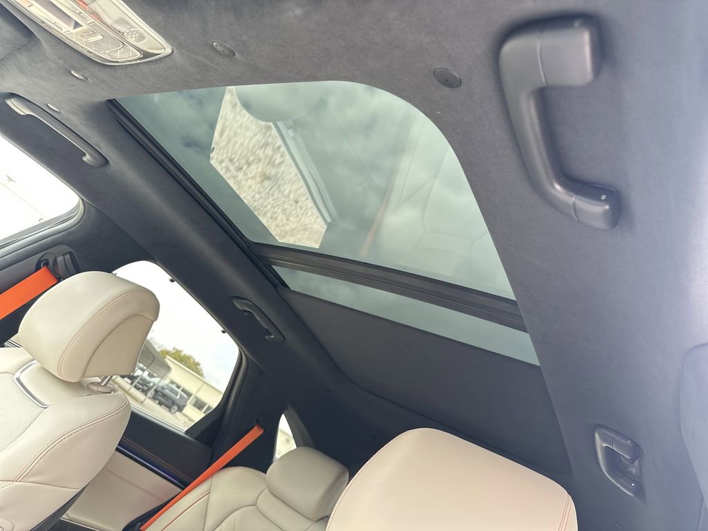 Used 2026 Genesis GV70 3.5T Sport Prestige image 29