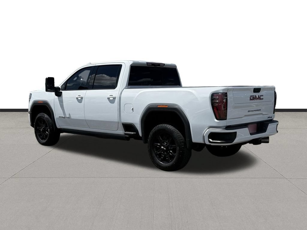 Used 2024 GMC Sierra 2500 AT4 w/ AT4 Premium Plus Package AWD/4WD image 7