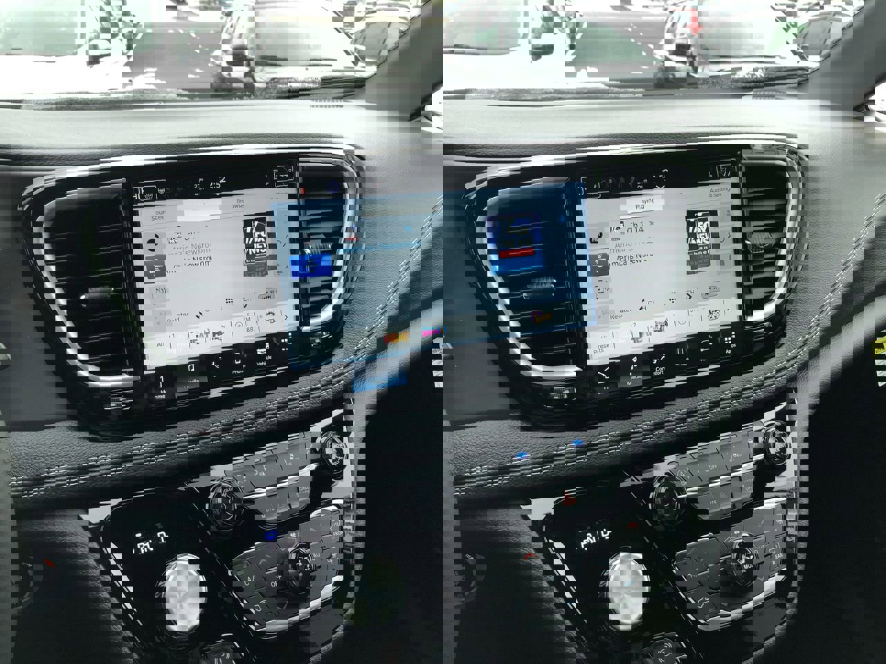 New 2026 Chrysler Pacifica Select image 21