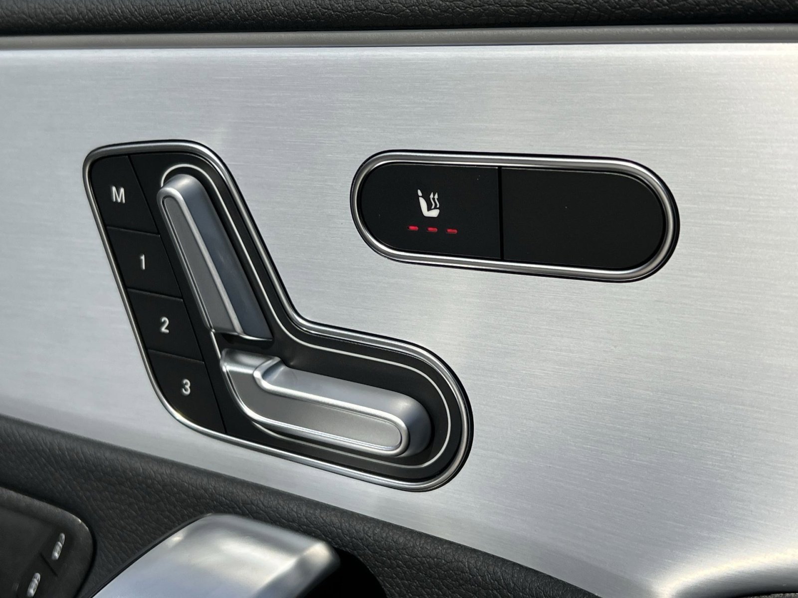 New 2026 Mercedes-Benz CLA 250 4MATIC image 33