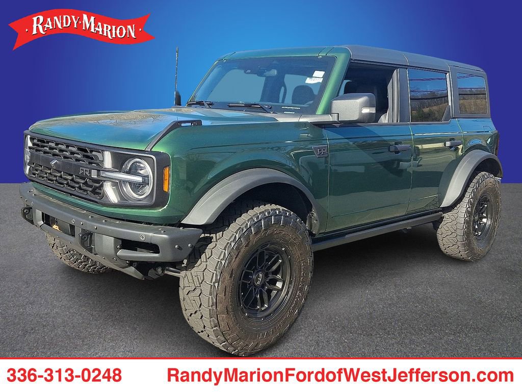 New 2025 Ford Bronco Badlands AWD/4WD image 1