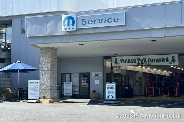 Used 2024 Dodge Durango GT image 30