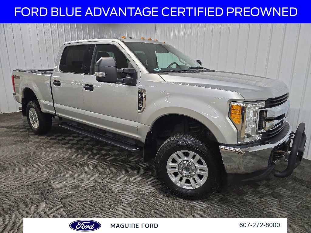 Certified 2017 Ford F250 XLT w/ Snow Plow Prep Package AWD/4WD image 9