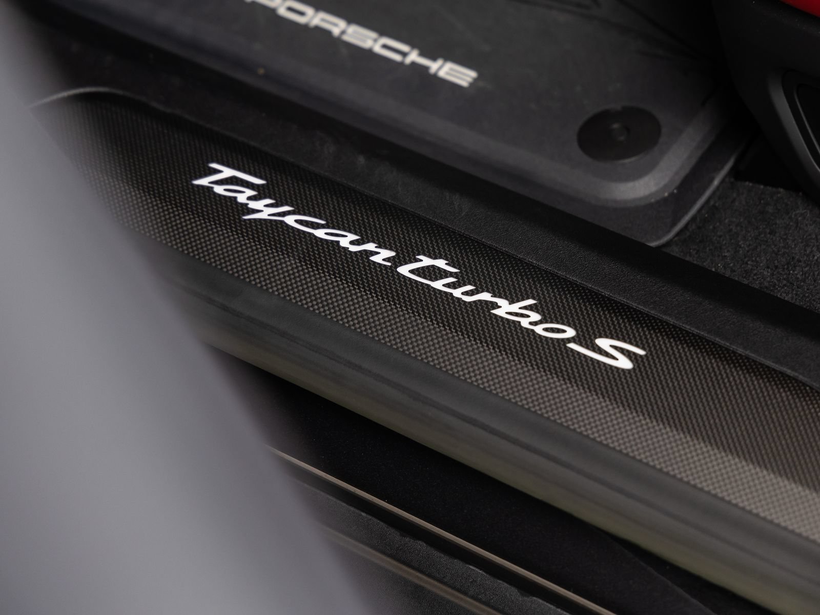 Certified 2023 Porsche Taycan Turbo S AWD/4WD image 25
