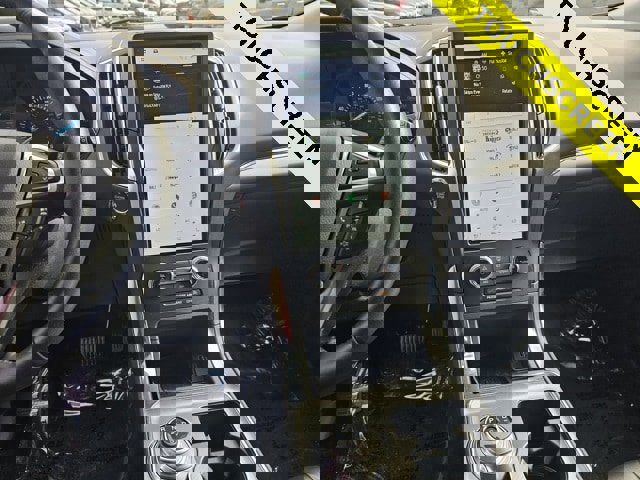 Used 2024 Ford Edge Titanium image 17