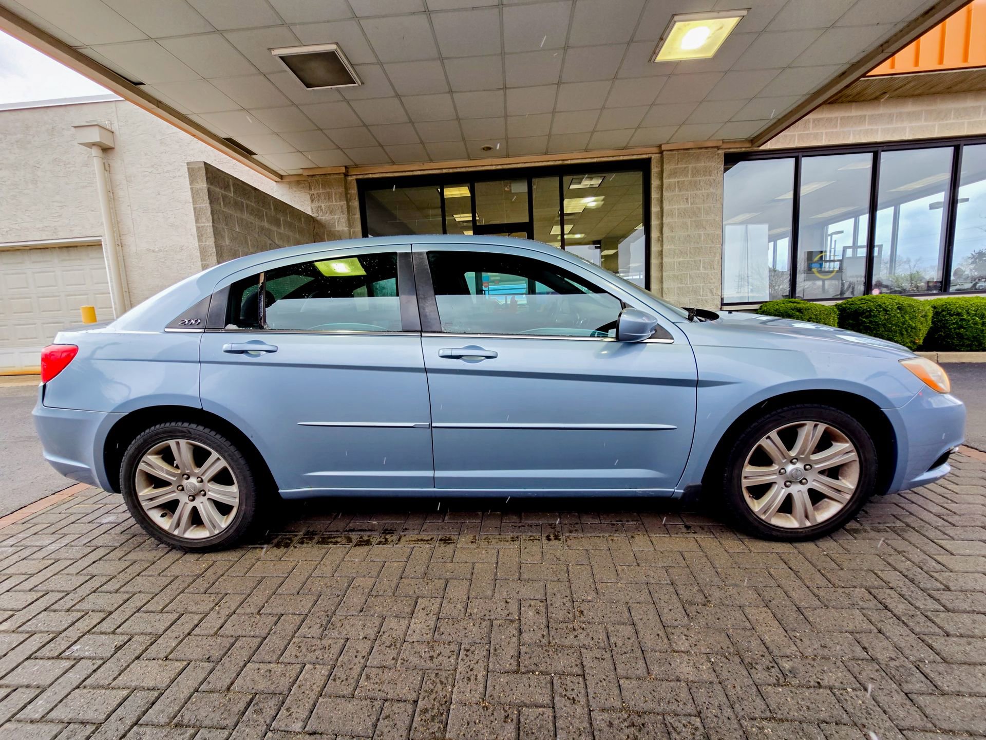 Used 2013 Chrysler 200 Touring image 11