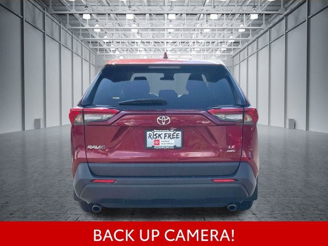 Certified 2025 Toyota RAV4 LE AWD/4WD image 9